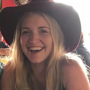 Meet your Posher, Lauren